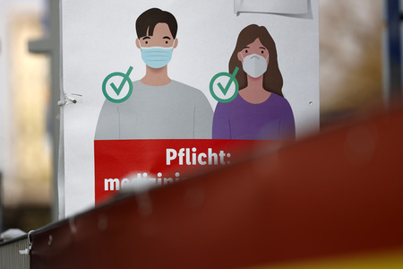 Symbolfoto Maskenpflicht beim Einkaufen