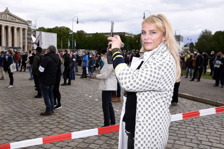 Demo 'Aufstehen für Kultur 2' in München