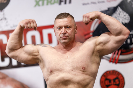 Wiegen zur ECB Fightnight in Köln