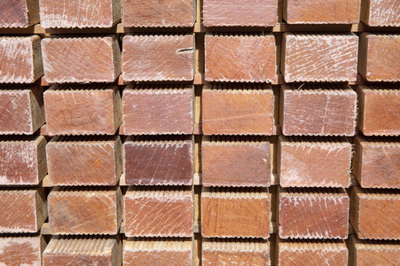 Symbolfoto Holzknappheit