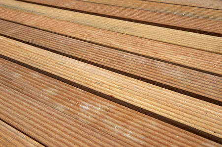 Symbolfoto Holzknappheit