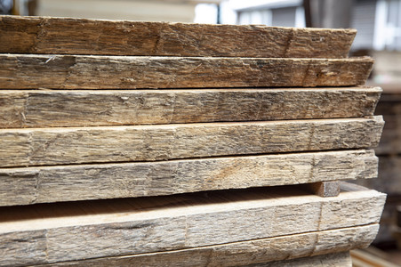 Symbolfoto Holzknappheit