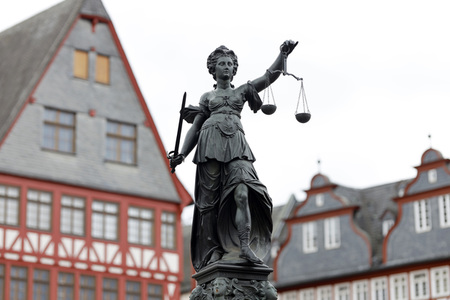 Symbolfoto Justitia