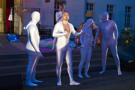 Theaterprobe 'Tartuffe oder Das Schwein der Weisen' in Berlin