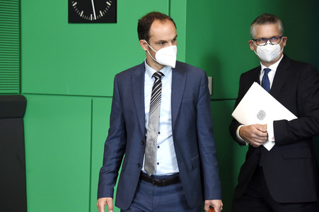 Wolfgang Schäuble empfängt den Außenminister von Slowenien in Berlin