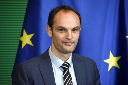 Wolfgang Schäuble empfängt den Außenminister von Slowenien in Berlin