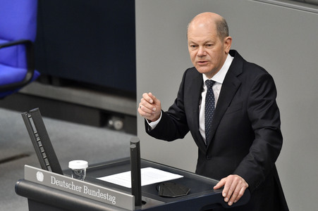 230. Sitzung des Deutschen Bundestages in Berlin