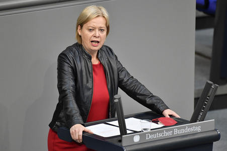 230. Sitzung des Deutschen Bundestages in Berlin