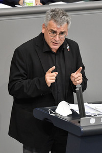 230. Sitzung des Deutschen Bundestages in Berlin