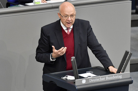 230. Sitzung des Deutschen Bundestages in Berlin