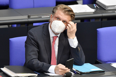 230. Sitzung des Deutschen Bundestages in Berlin