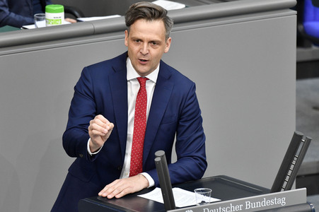 230. Sitzung des Deutschen Bundestages in Berlin