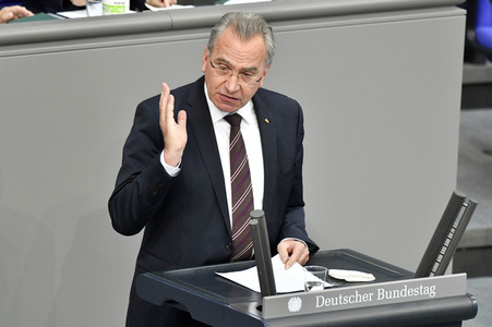 230. Sitzung des Deutschen Bundestages in Berlin