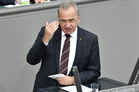 230. Sitzung des Deutschen Bundestages in Berlin