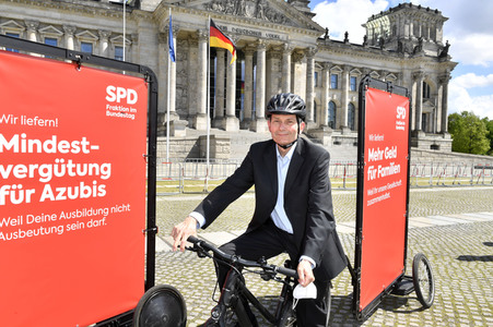 Fototermin der SPD zur sozialdemokratischen Erfolgsbilanz in Berlin