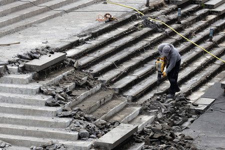 Sanierung der Domtreppe in Köln