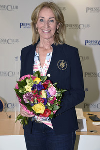 Pressekonferenz zum 1. digitalen Jugendpreis 2021 in München