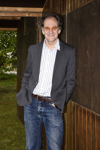 Online-Auftritt von Chin Meyer in Haar