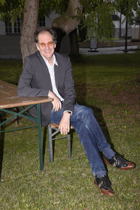 Online-Auftritt von Chin Meyer in Haar