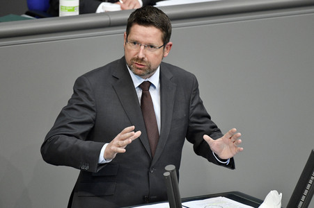 231. Sitzung des Deutschen Bundestages in Berlin