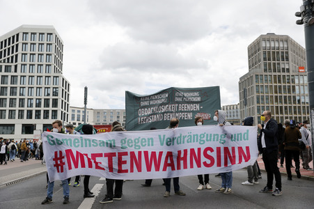 Demonstration gegen Mietenwahnsinn in Berlin