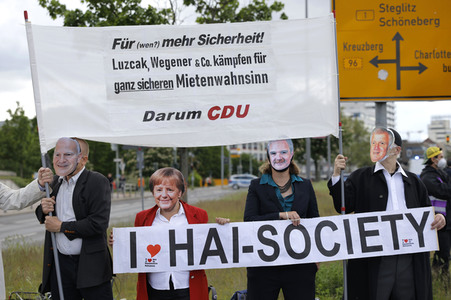 Demonstration gegen Mietenwahnsinn in Berlin