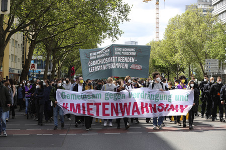 Demonstration gegen Mietenwahnsinn in Berlin