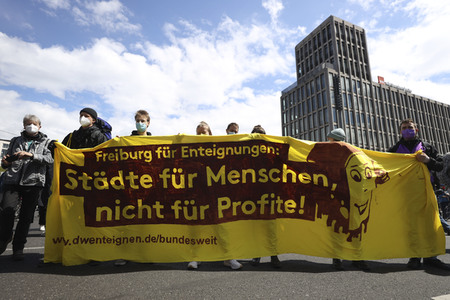 Demonstration gegen Mietenwahnsinn in Berlin