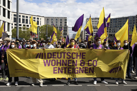 Demonstration gegen Mietenwahnsinn in Berlin