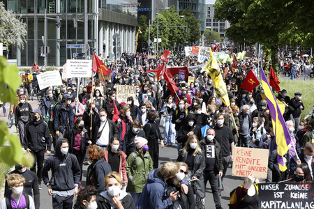 Demonstration gegen Mietenwahnsinn in Berlin