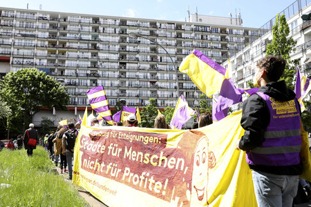 Demonstration gegen Mietenwahnsinn in Berlin