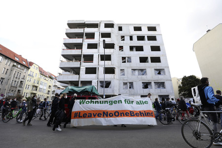 Demonstration gegen Mietenwahnsinn in Berlin