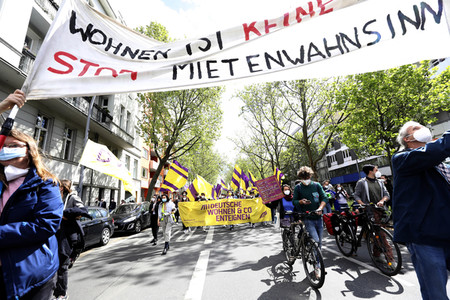 Demonstration gegen Mietenwahnsinn in Berlin