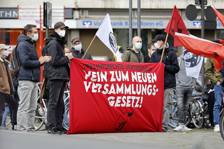 Demo gegen das Versammlungsgesetz NRW in Köln