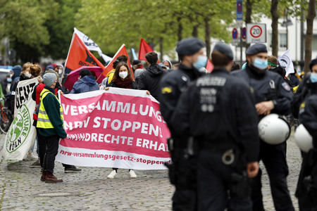 Demo gegen das Versammlungsgesetz NRW in Köln