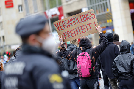 Demo gegen das Versammlungsgesetz NRW in Köln
