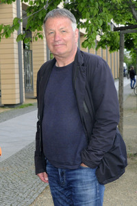 Ankunft zu Dreharbeiten 'In aller Freundschaft' in Leipzig