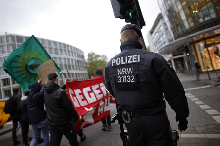 Symbolfoto Polizei NRW