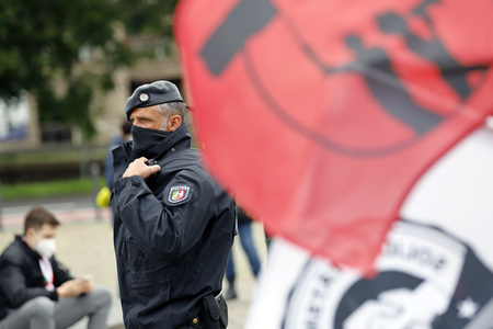 Symbolfoto Polizei NRW