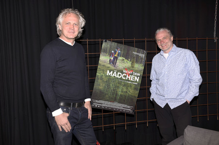 Online-Premiere von 'Nicht dein Mädchen' in Ebersberg