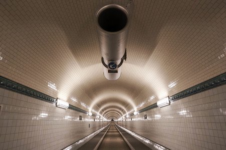 Alter Elbtunnel in Hamburg