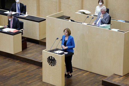1005. Plenarsitzung des Bundesrates in Berlin