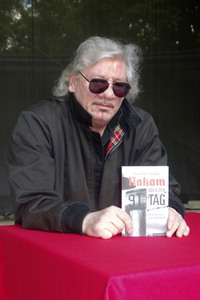 Claude-Oliver Rudolph bei der Lesung 'Leipzig liest extra' in Leipzig