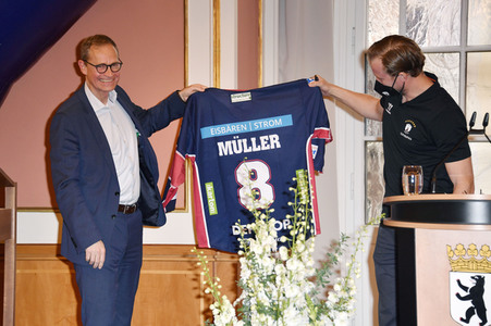 Empfang der Eisbären Berlin im Roten Rathaus in Berlin