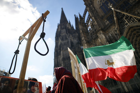 Iran-Demo in Köln