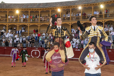 Bullfight by the bullfighters Morante de la Puebla, Daniel Luque