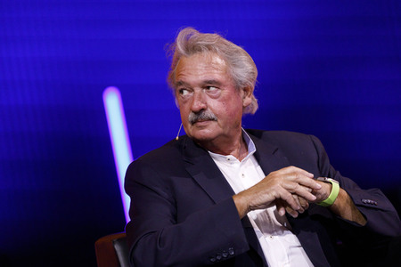 Gerald Knaus, Isabel Schayani und Jean Asselborn auf der lit.Cologne 2021 in Köln