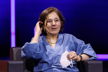 Gerald Knaus, Isabel Schayani und Jean Asselborn auf der lit.Cologne 2021 in Köln