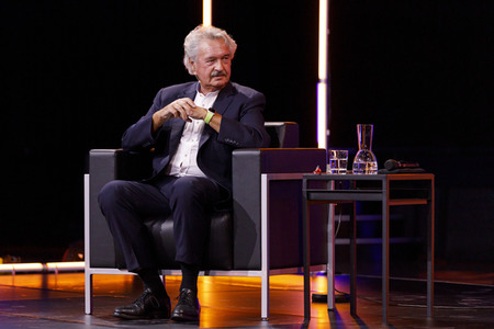 Gerald Knaus, Isabel Schayani und Jean Asselborn auf der lit.Cologne 2021 in Köln