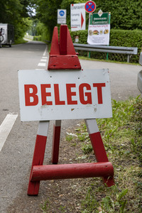 Vollbesetzter Campingplatz in Hagnau am Bodensee